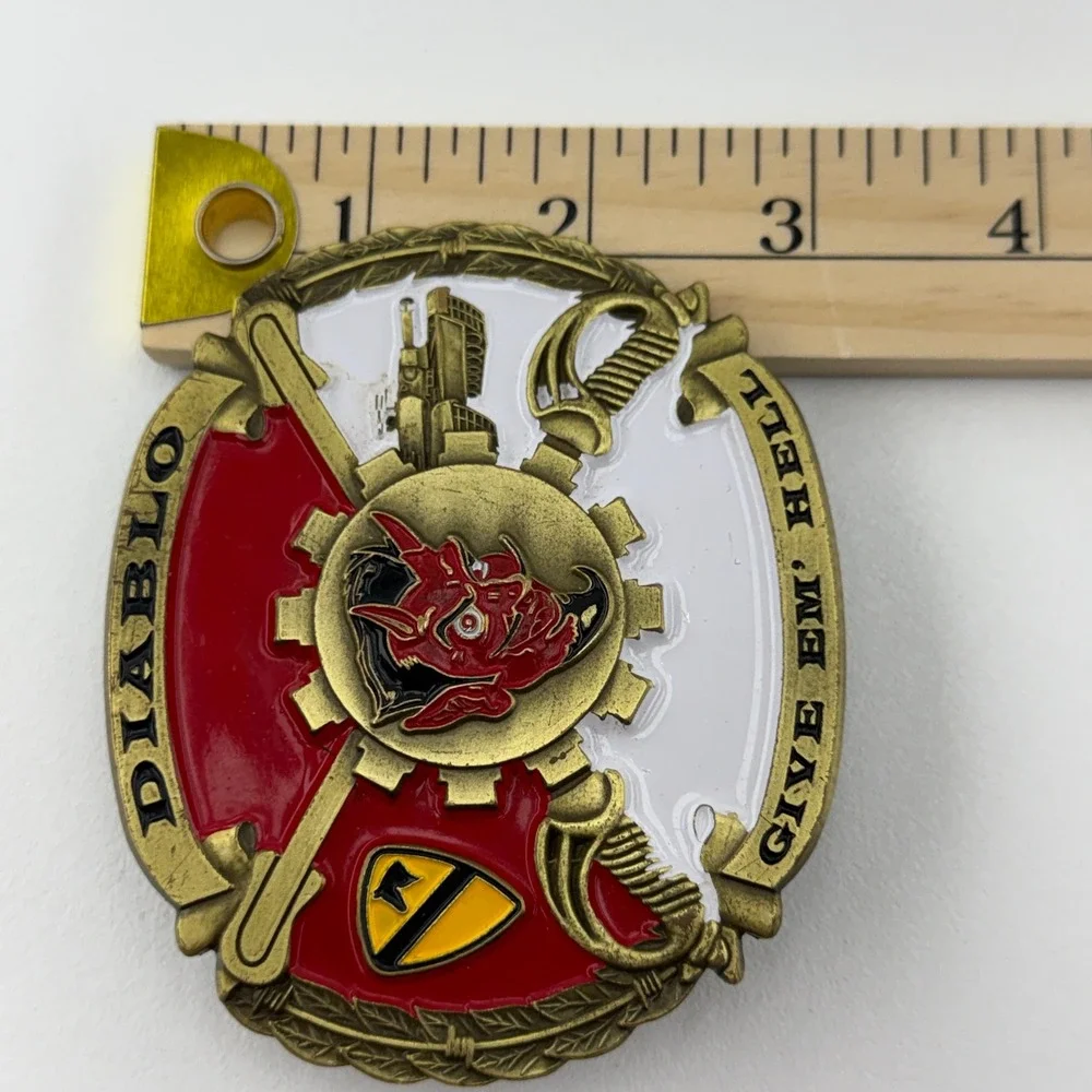 US Army 1st Cavalry Division Give Em Hell Armored Belt Buckle Brass Tone NEW